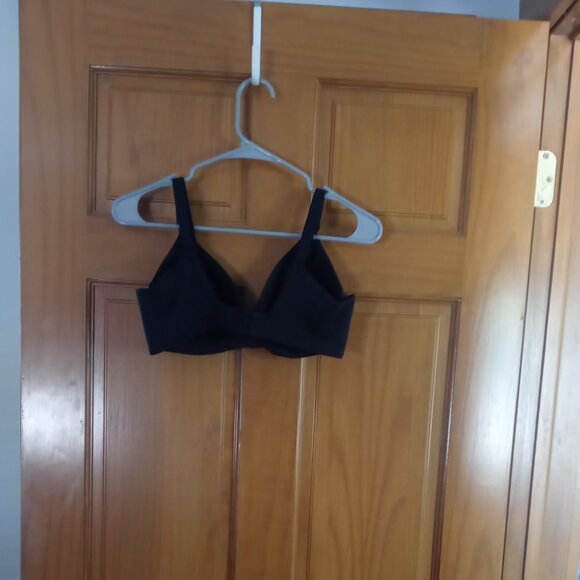 bra - Picture 2 of 2